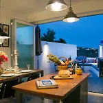 Stylish Town House In Feriehus *